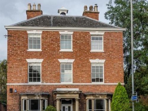 The Lions Bed & Breakfast Newark-on-Trent  Ngoại thất bức ảnh